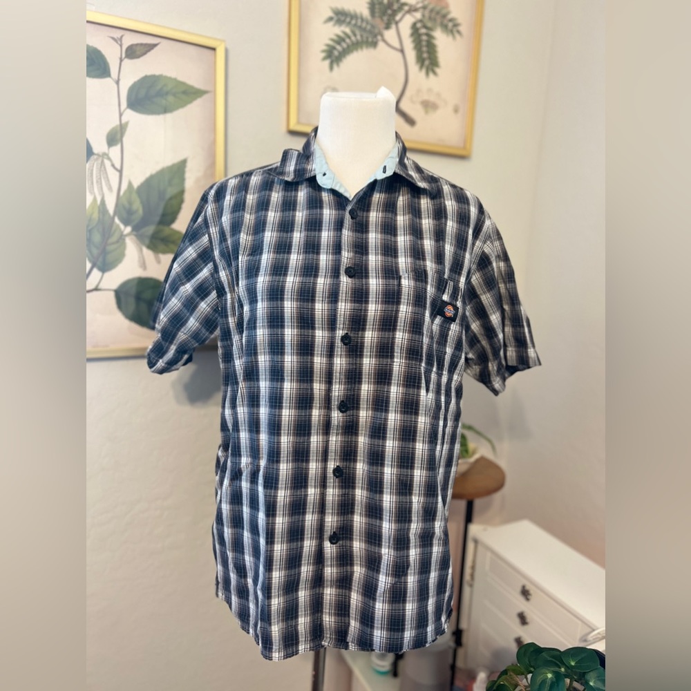 Dickies Men’s Button Up